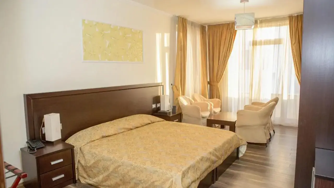 Leonardo Hotel