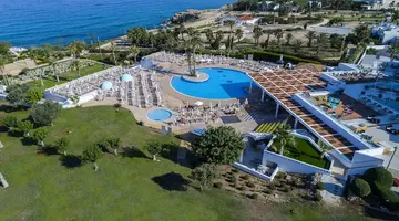 Leonardo Laura Beach & Splash Resort