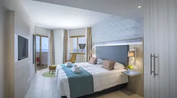 Leonardo Laura Beach & Splash Resort
