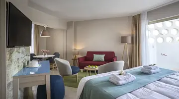 Leonardo Laura Beach & Splash Resort
