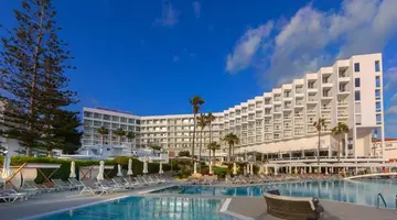 Leonardo Plaza Cypria Maris Beach Hotelc& Spa