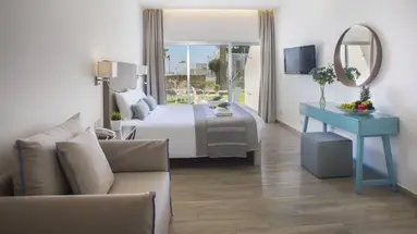 Leonardo Plaza Cypria Maris Beach Hotelc& Spa