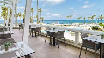 Leonardo Plaza Cypria Maris Beach Hotelc& Spa