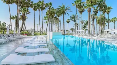 Leonardo Plaza Cypria Maris Beach Hotelc& Spa