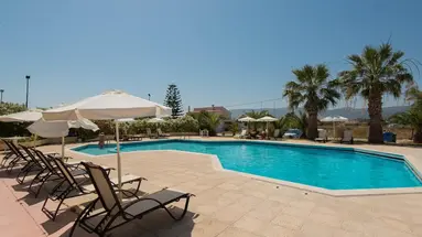 Leonidas Hotel and Studios