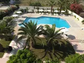Leonidas Hotel and Studios