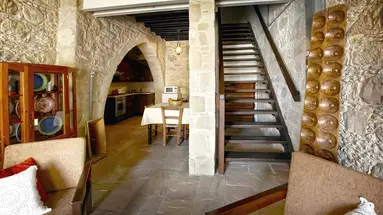 Leonidas Village Houses