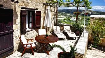 Leonidas Village Houses