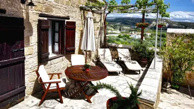 Leonidas Village Houses