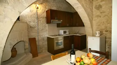 Leonidas Village Houses
