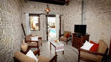Leonidas Village Houses