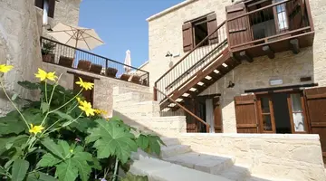 Leonidas Village Houses
