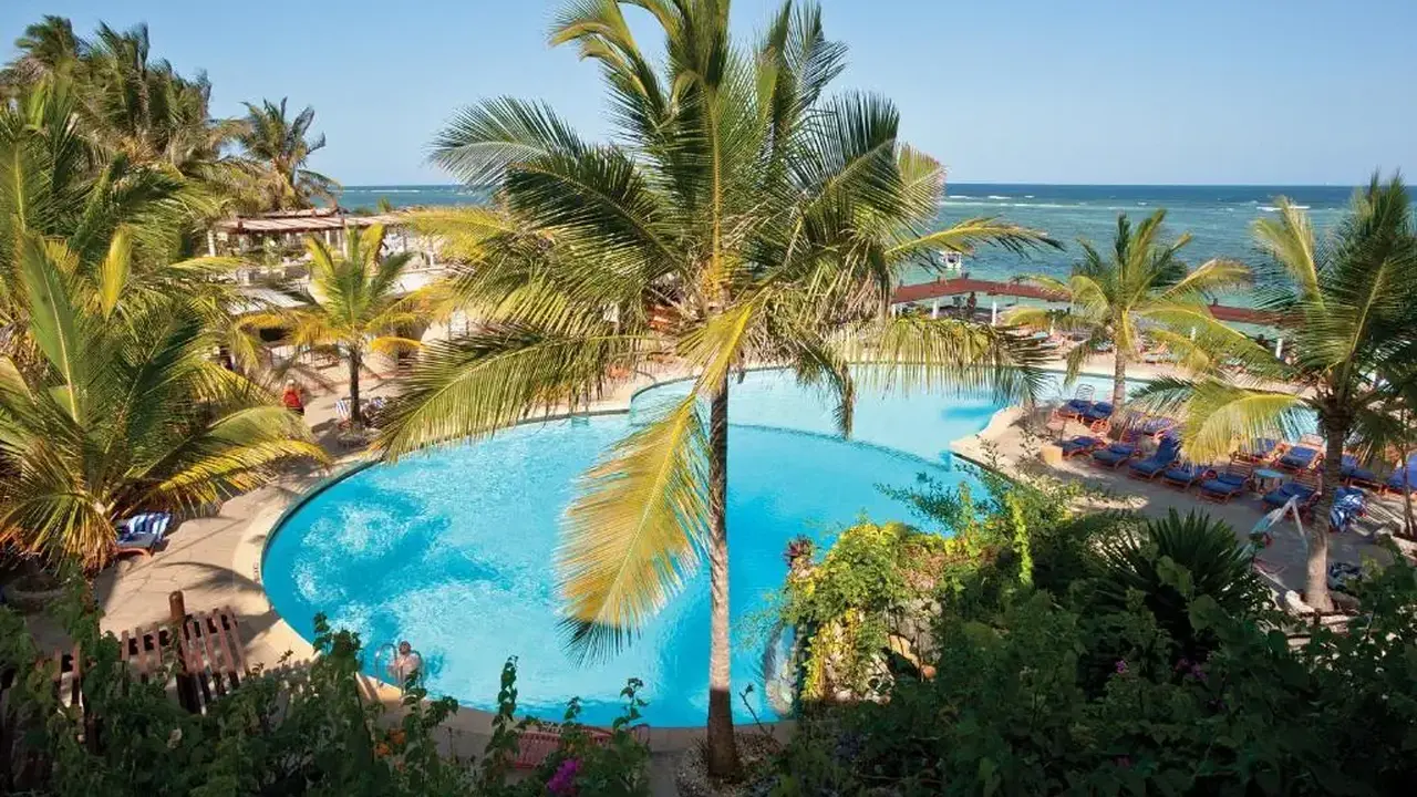 Leopard Beach Resort & Spa 5