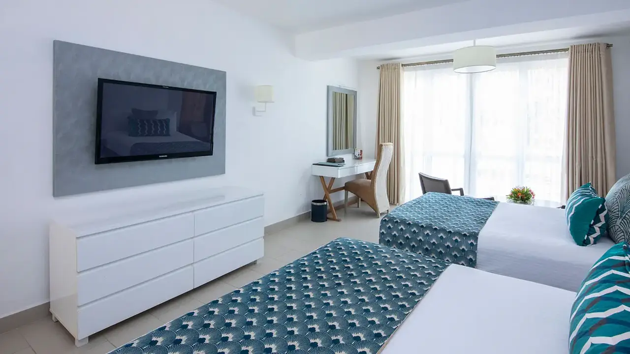 Leopard Beach Resort & Spa 5