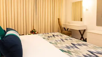 Leopard Beach Resort & Spa 5