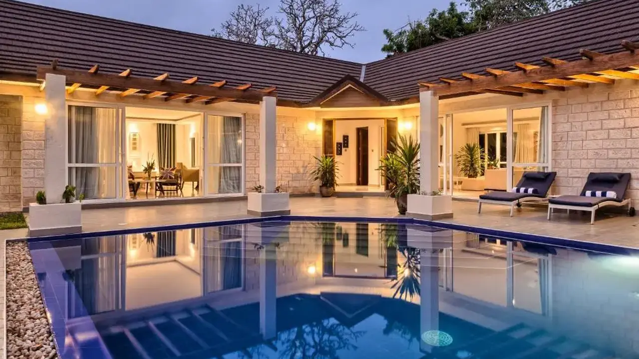 LEOPARD BEACH RESORT & SPA