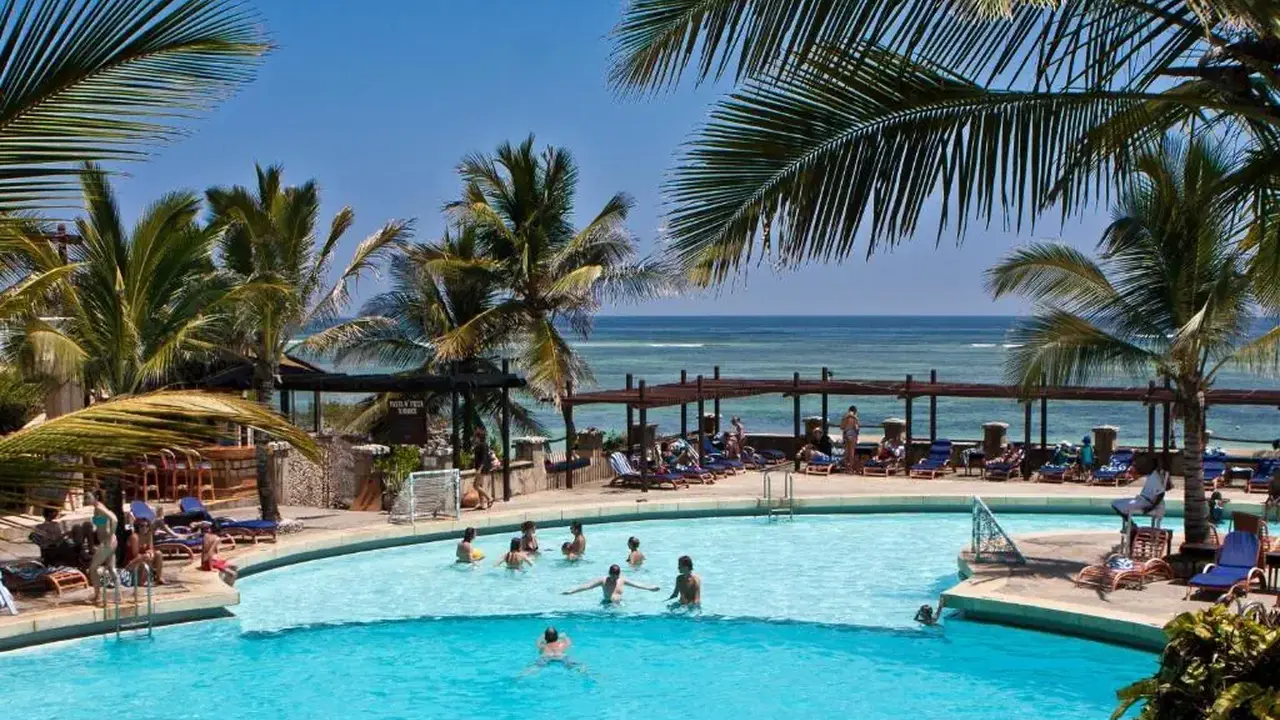 LEOPARD BEACH RESORT & SPA
