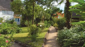 LEOPARD BEACH RESORT & SPA
