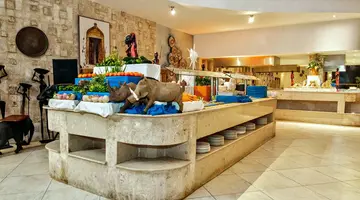Leopard Beach Resort & SPA