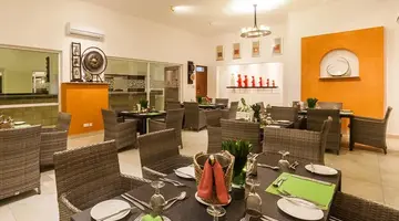 Leopard Beach Resort & Spa
