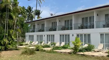 LEOPARD BEACH RESORT & SPA