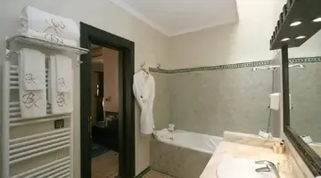 Les Borjs De La Kasbah