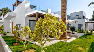 Les Orangers Garden Villa & Bungalows