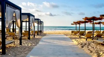 Les Orangers Garden Villa & Bungalows