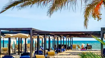 Les Orangers Garden Villa & Bungalows