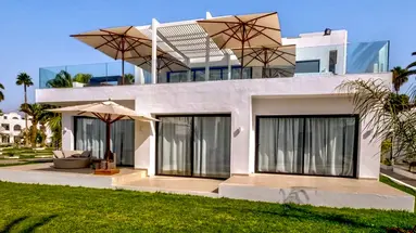 Les Orangers Garden Villa & Bungalows