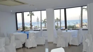 Les Palmiers Hotel