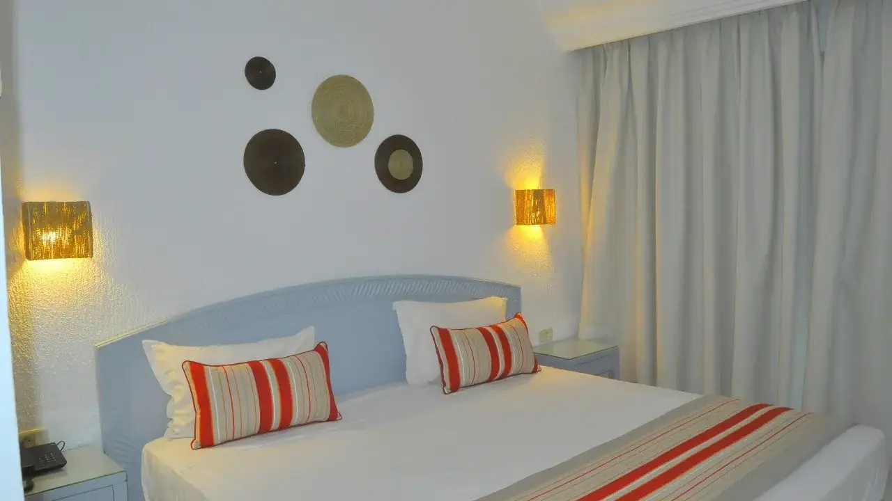 LES QUATRE SAISONS & AQUA PARK BY MEDINA HOTELS & RESORTS
