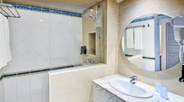 LES QUATRE SAISONS & AQUA PARK BY MEDINA HOTELS & RESORTS