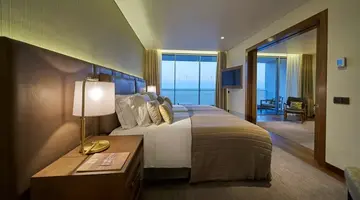 Les Suites at The Cliff Bay
