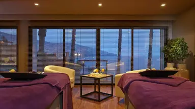 Les Suites at The Cliff Bay
