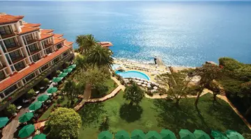 Les Suites at The Cliff Bay