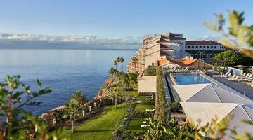 Les Suites at The Cliff Bay