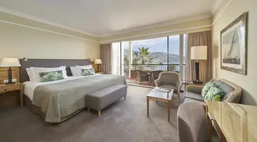 Les Suites at The Cliff Bay