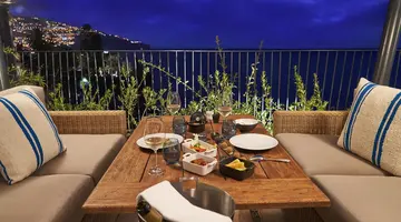 Les Suites at The Cliff Bay