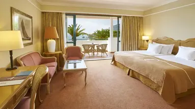 Les Suites at The Cliff Bay