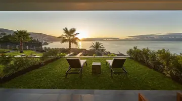 Les Suites at The Cliff Bay