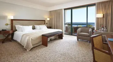 Les Suites at The Cliff Bay
