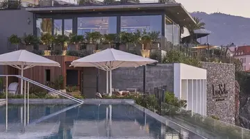 Les Suites at The Cliff Bay