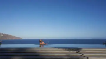 Les Suites at The Cliff Bay