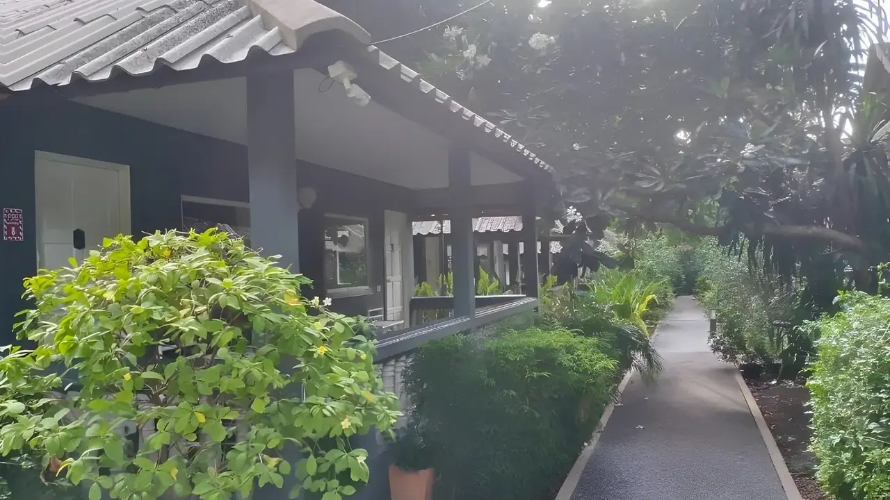 Let's Hyde Resort & Villas