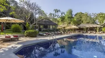 Let's Hyde Resort & Villas