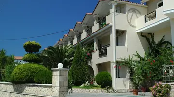 Letsos Hotel