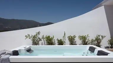 Letsos Hotel