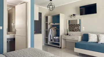 Letsos Hotel