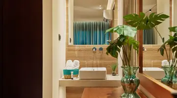 Letsos Hotel